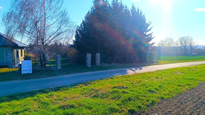 Prodej, Pozemek k bydlení, Senožaty