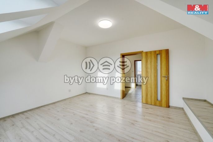 Pronájem, Byt 1+1, Plzeň