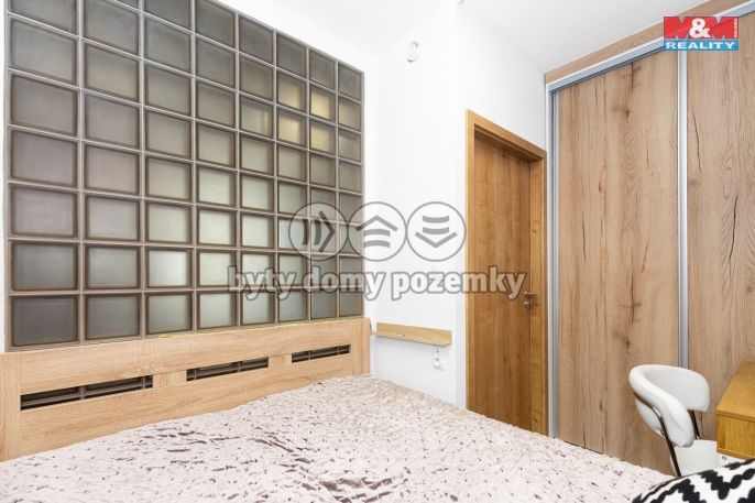 Pronájem, Byt 1+1, Pardubice