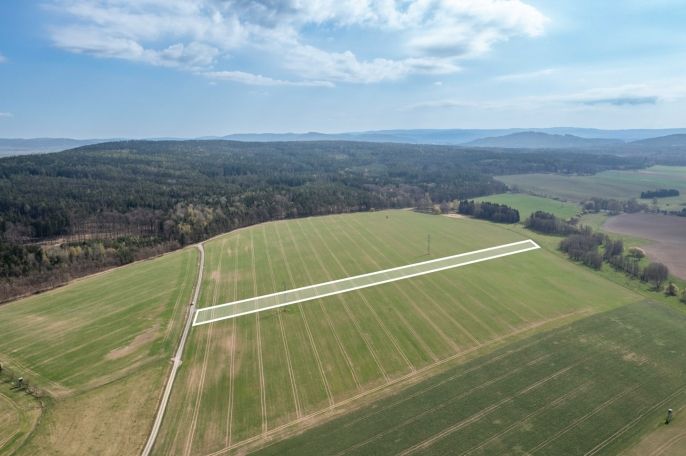 Prodej, Pole, Tymákov