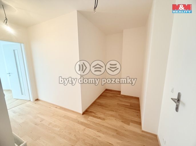 Prodej, Byt 1+kk, Praha
