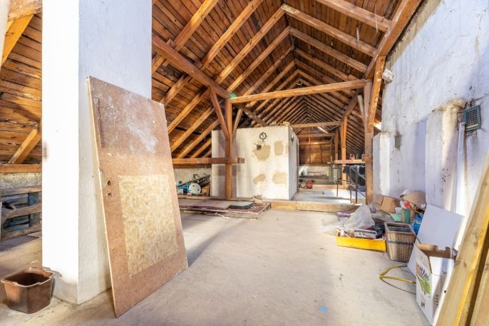 Prodej, Obchod a služby, Bruntál
