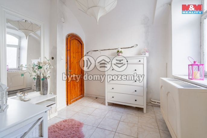 Prodej, Obchod a služby, Čížová