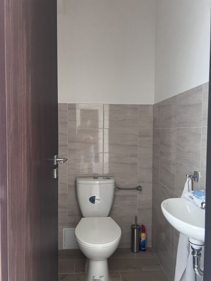 Pronájem, Obchod a služby, Prostějov