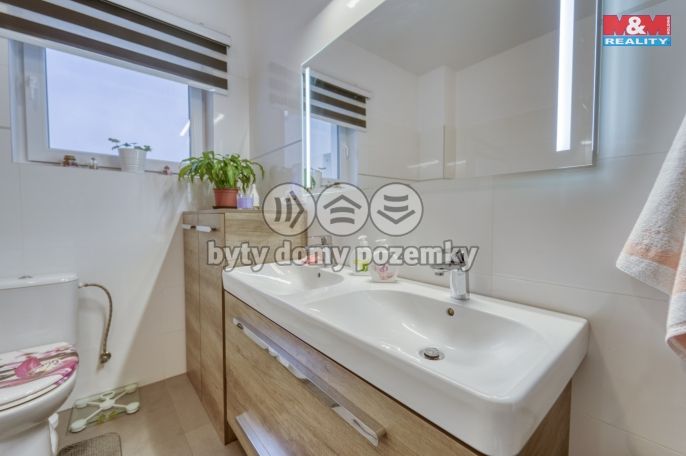 Prodej, Byt 4+kk, Králův Dvůr