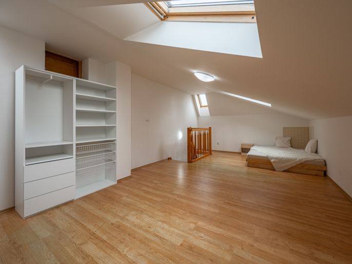 Pronájem, Byt 2+kk, Velké Popovice