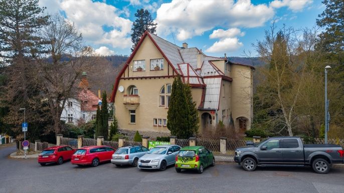 Prodej, Byt 4+1, Děčín