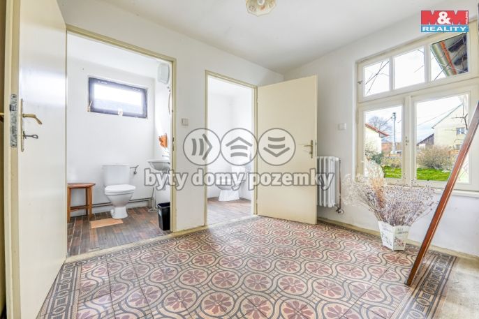 Prodej, Obchod a služby, Nalžovice