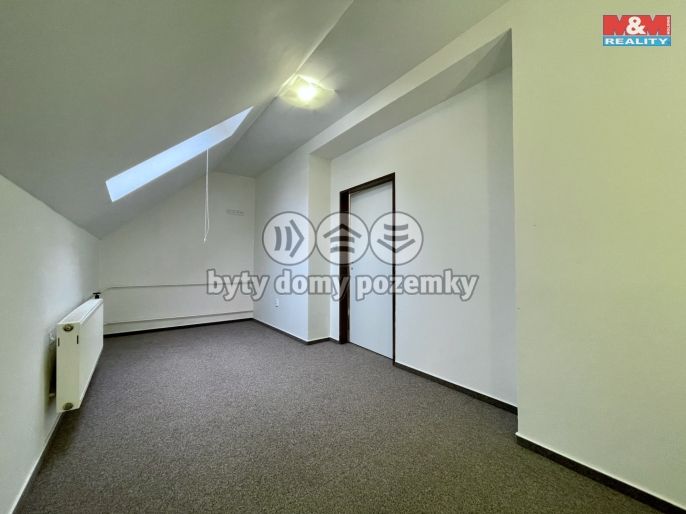 Pronájem, Byt 2+kk, Uhlířské Janovice