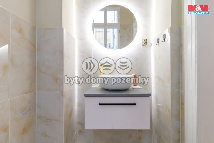 Pronájem, Obchod a služby, Plzeň