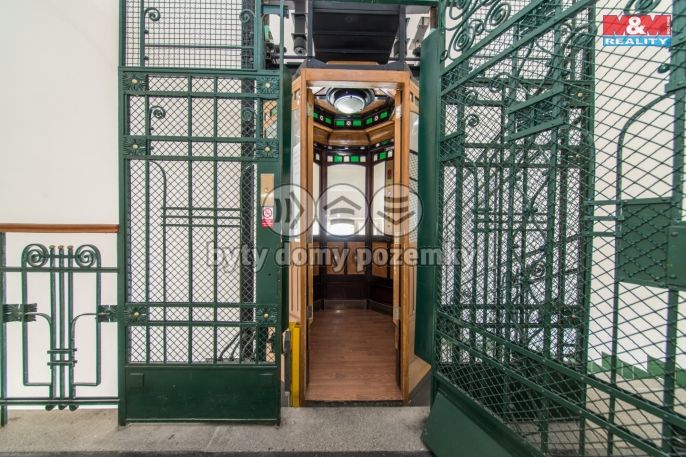 Pronájem, Byt 1+kk, Praha