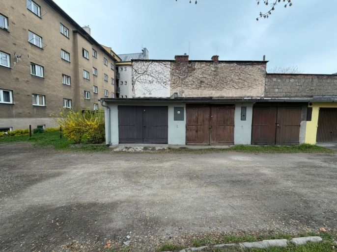 Prodej, Garáž, Třinec