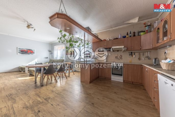 Prodej, Obchod a služby, Tanvald