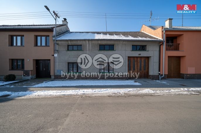 Prodej, Rodinný dům, 155 m², Kožušany-Tážaly