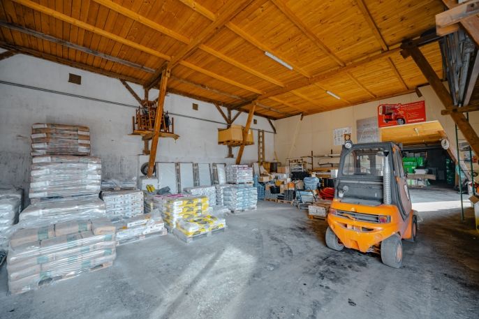 Prodej, Obchod a služby, Hřibiny-Ledská