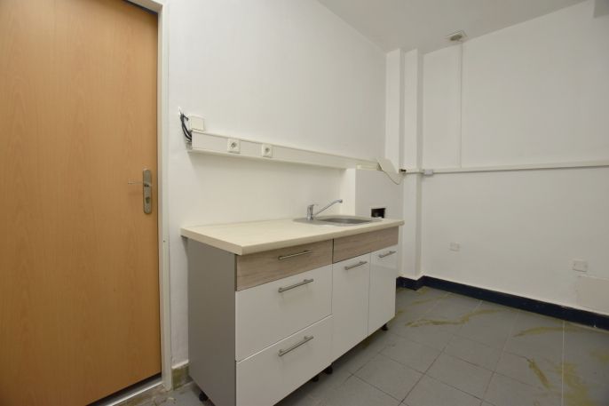 Pronájem, Obchodní objekt, Pardubice