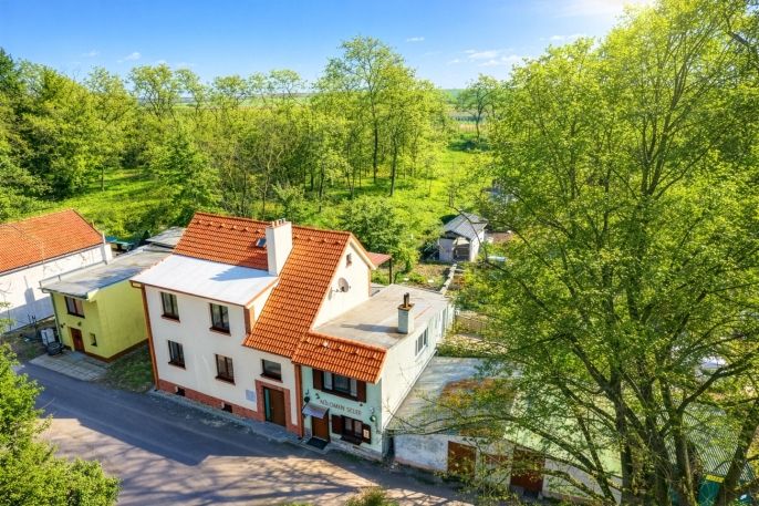 Prodej, Vinný sklep, Chvalovice