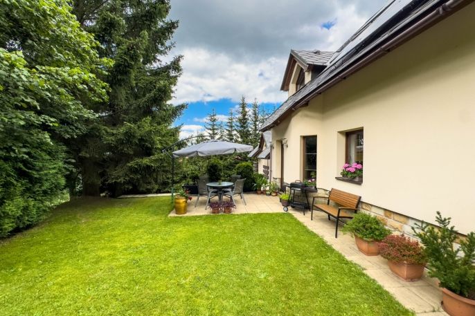 Prodej, Rodinný dům, Benecko