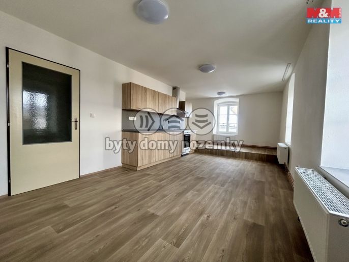 Pronájem, Byt 1+1, Jindřichův Hradec