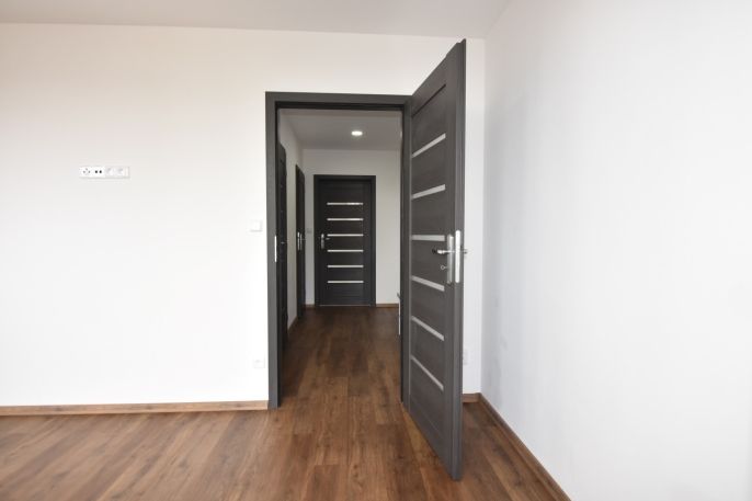 Pronájem, Byt 2+kk, Bělá pod Bezdězem