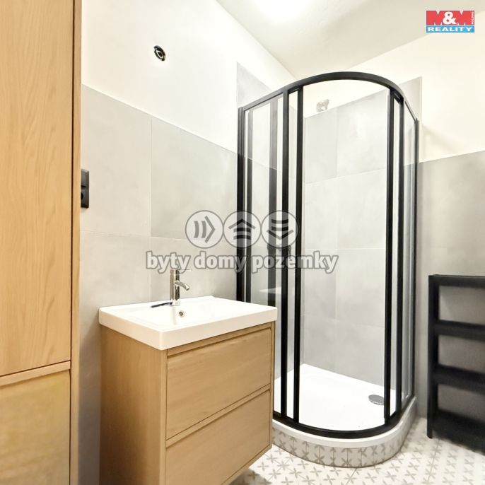 Pronájem, Byt 2+kk, Meziměstí