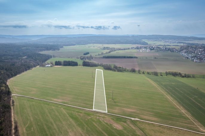 Prodej, Pole, Tymákov