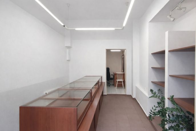 Pronájem, Obchod a služby, Pardubice