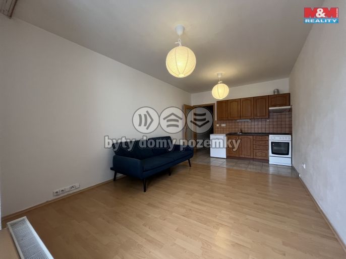 Pronájem, Byt 1+kk, Zlín