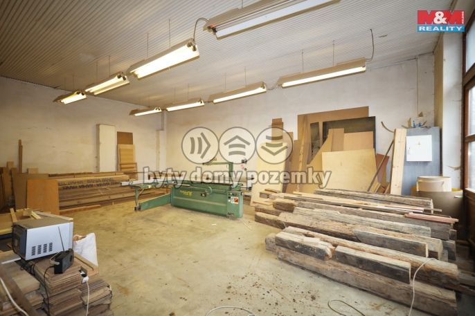 Pronájem, Sklad, Plesná