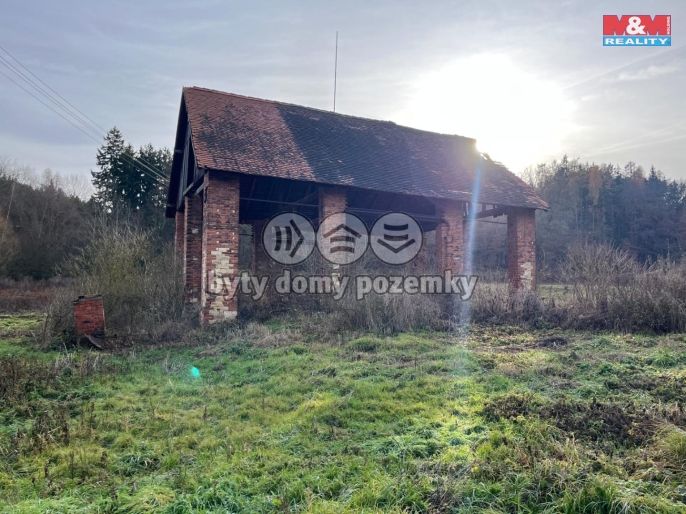 Prodej, Zemědělská usedlost, Pnětluky