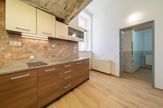 Pronájem, Byt 1+kk, Aš