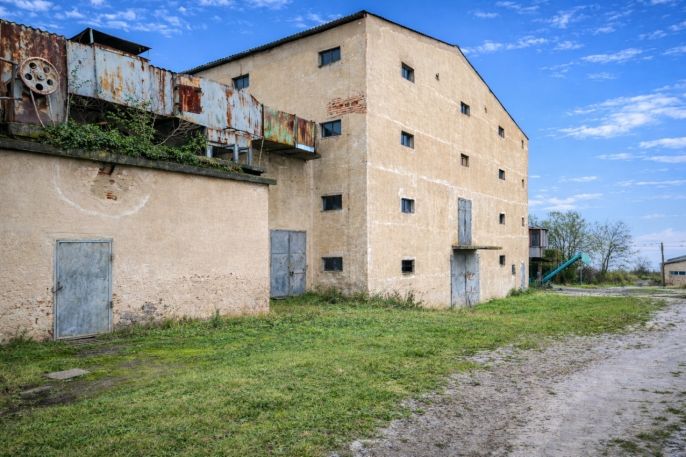 Prodej, Sklad, Domoušice