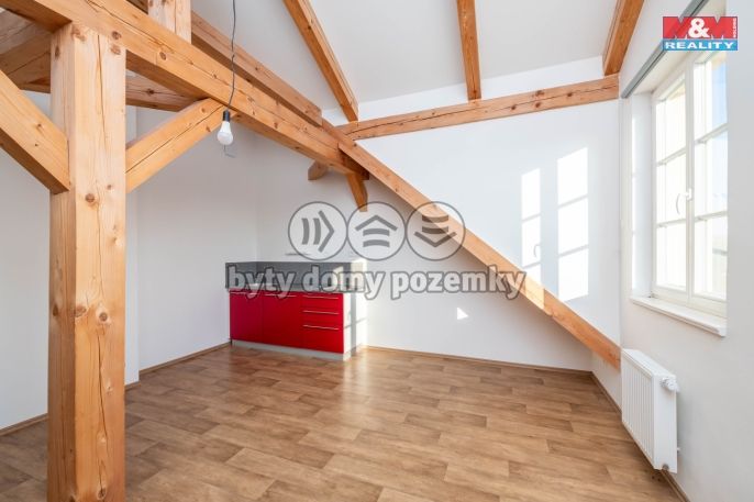 Pronájem, Byt 1+kk, Studeněves