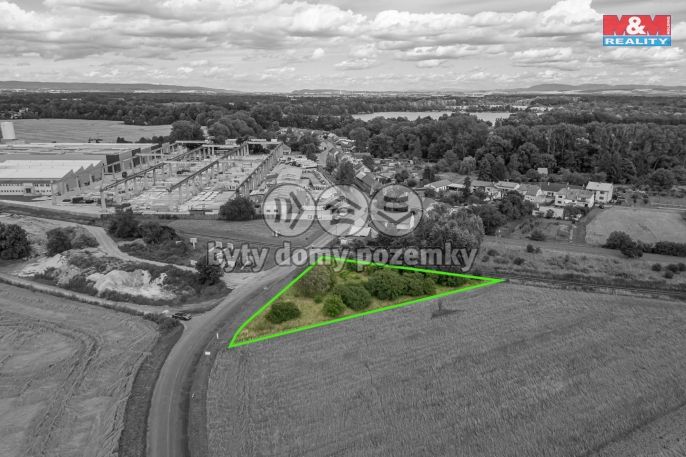 Prodej, Zahrada, Oplocany