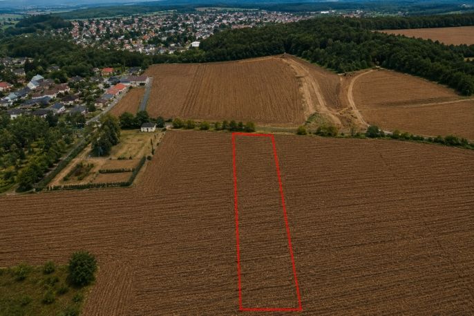 Prodej, Pole, Úvaly