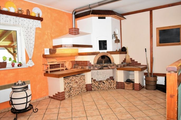 Prodej, Restaurace, stravování, Hukvaldy