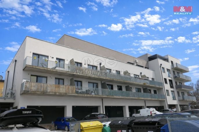 Pronájem, Garážové stání, Beroun