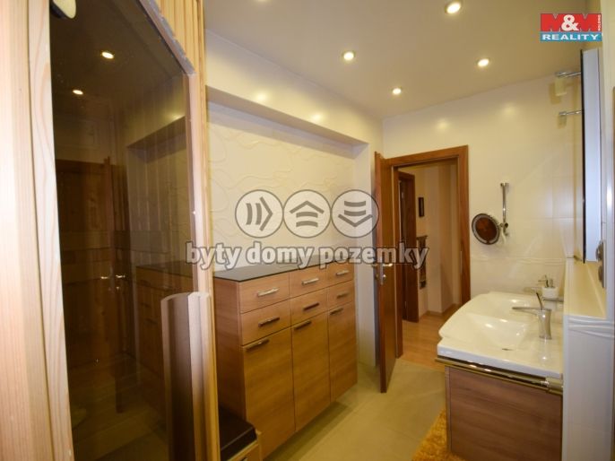 Prodej, Byt 5+1 a větší, Krnov