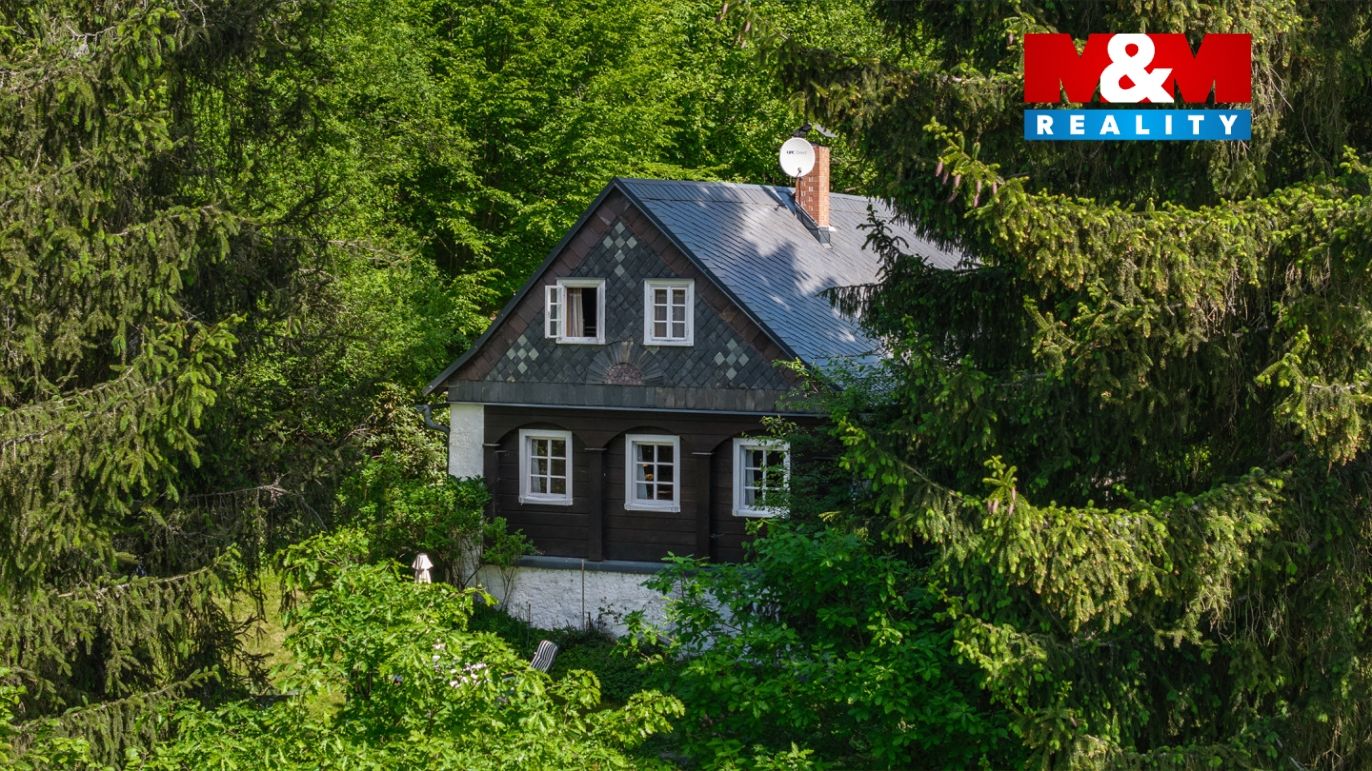 pohled na chalupu