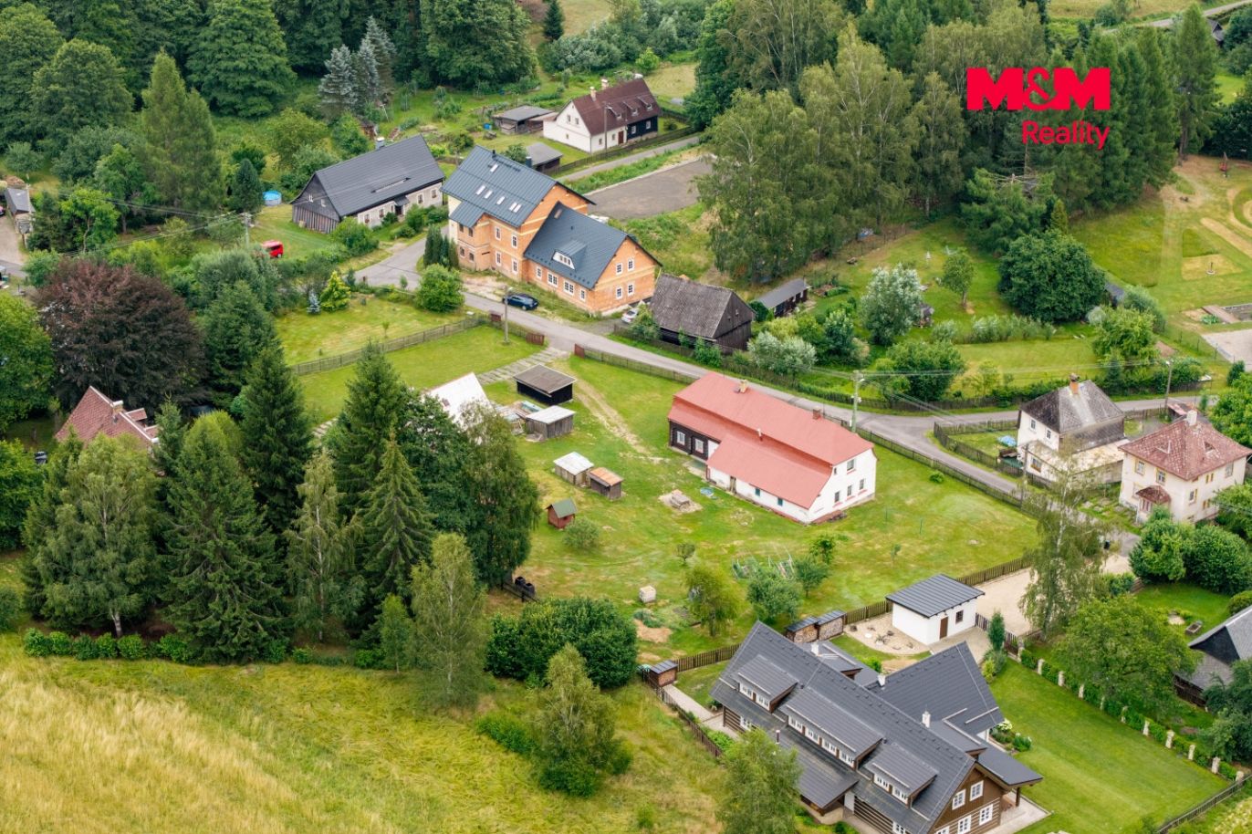 Exteriér 10.jpg