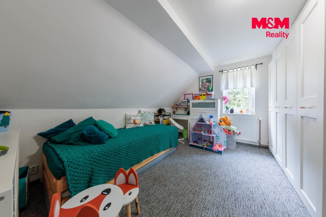 044A1225-HDR.jpg