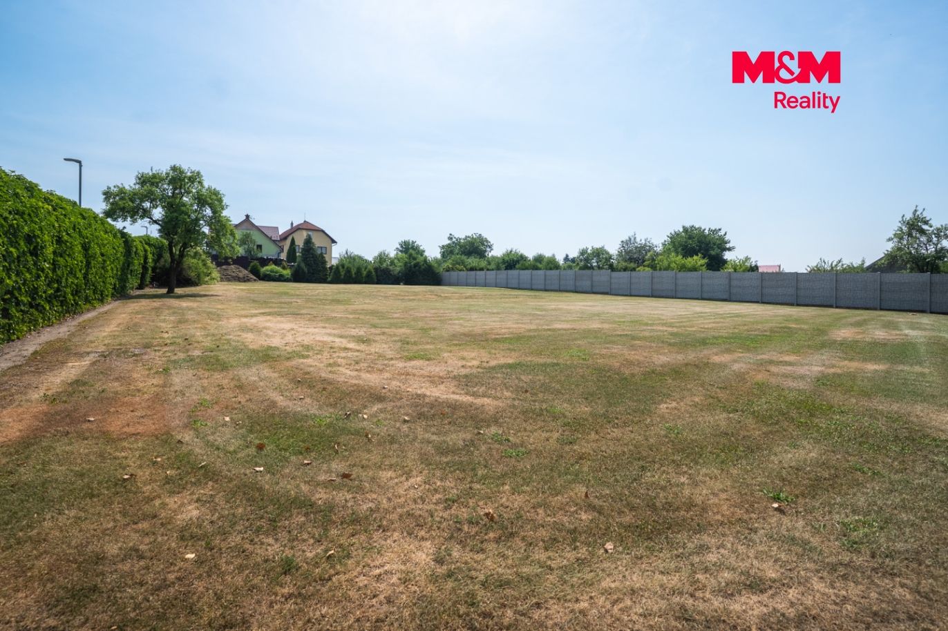 web_019_20260629_MM_Reality_pozemek_Martinice (2).png