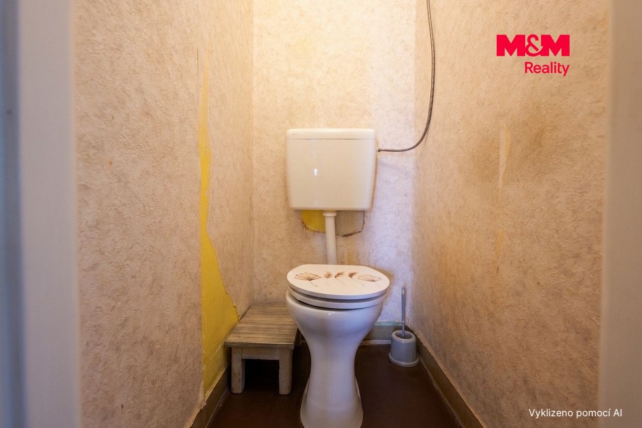 WC.jpeg