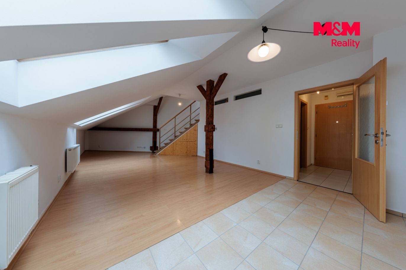 044A9937-HDR.jpg