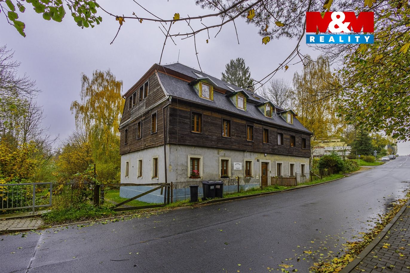 dům