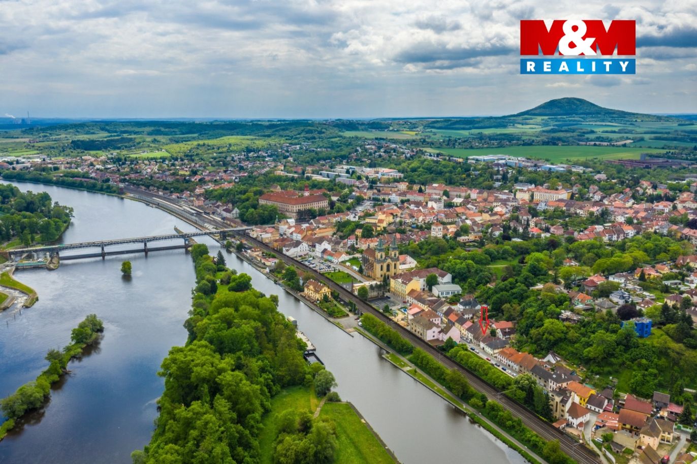 dům