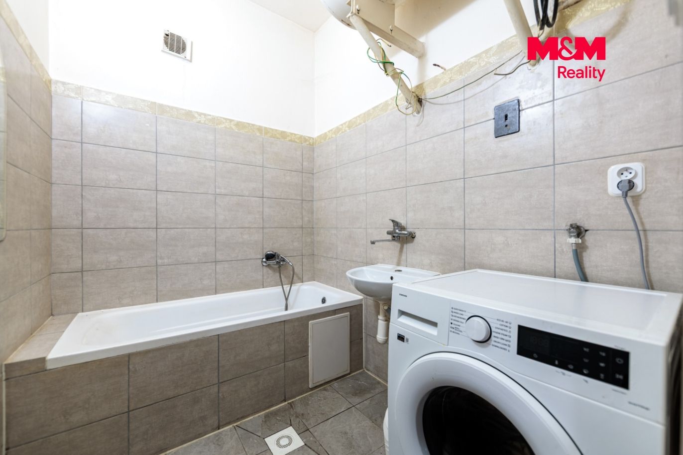 044A7784-HDR.jpg