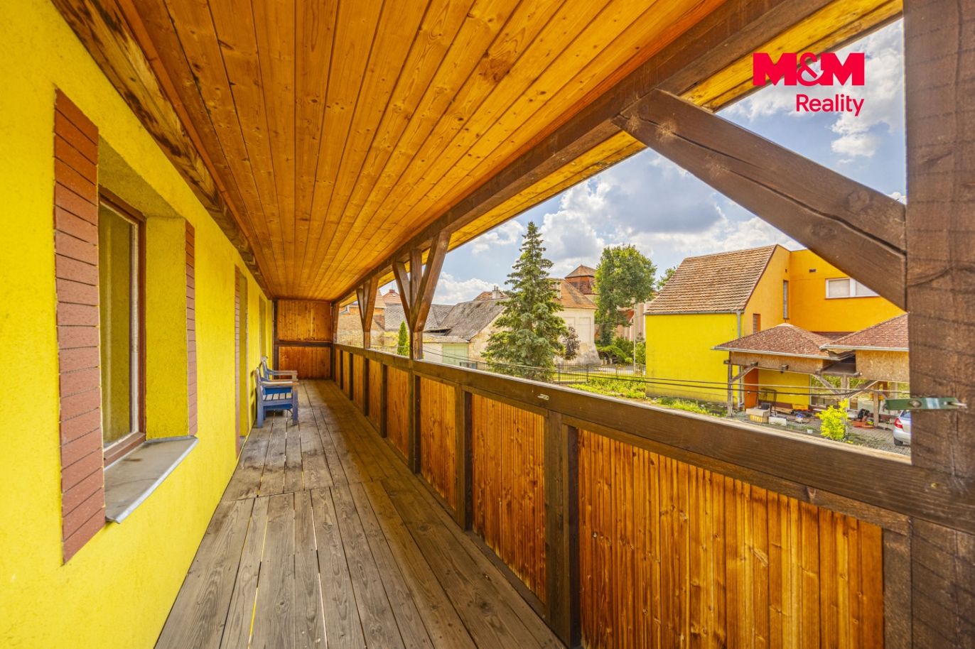 balkon1_2.NP.jpg
