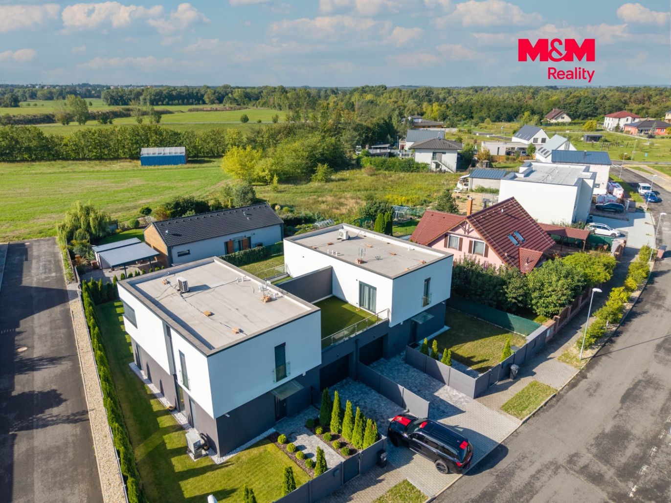 Dům