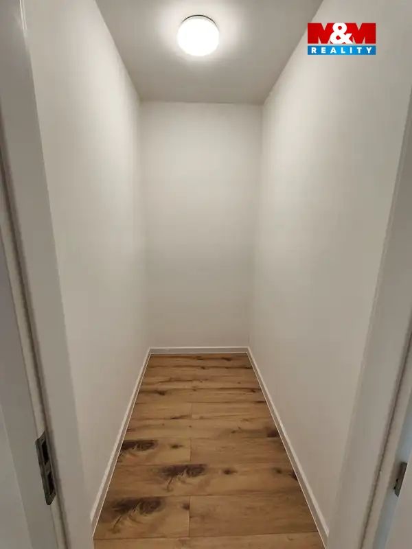 šatna.png